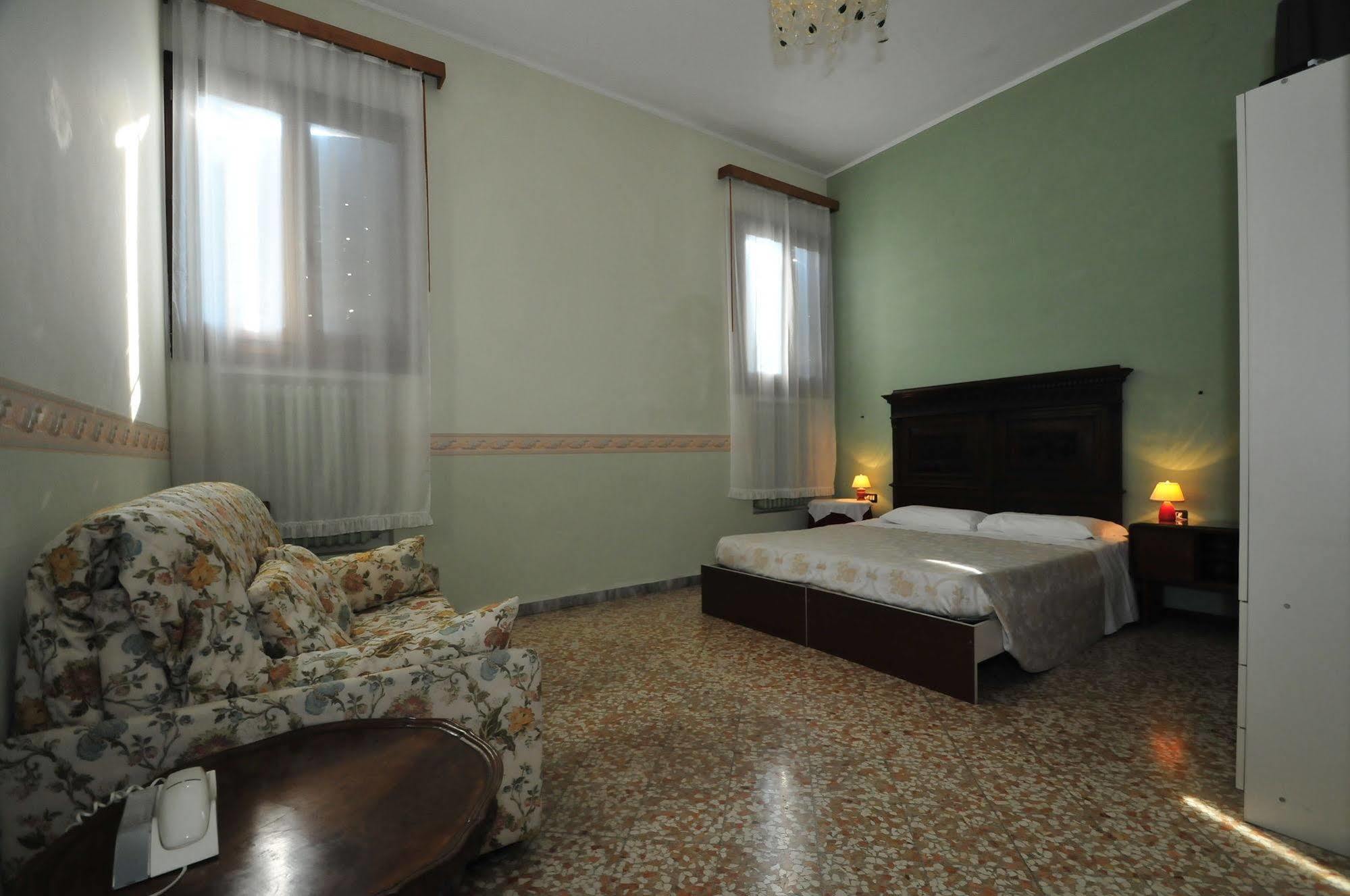 Locanda Sant'Anna Hotel Velence Kültér fotó